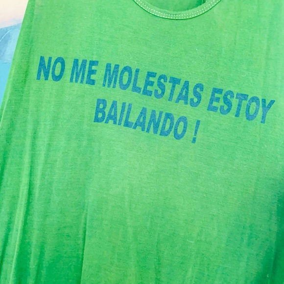 Army green tank - Picture 2 of 2